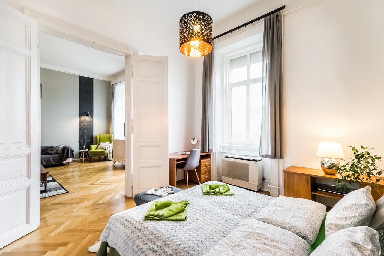 Park View Apartment With Sauna, A/C Budapeste Exterior foto